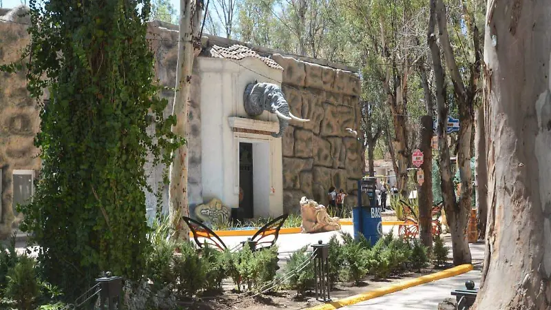 Zoológico Sahuatoba en la ciudad de Durango 